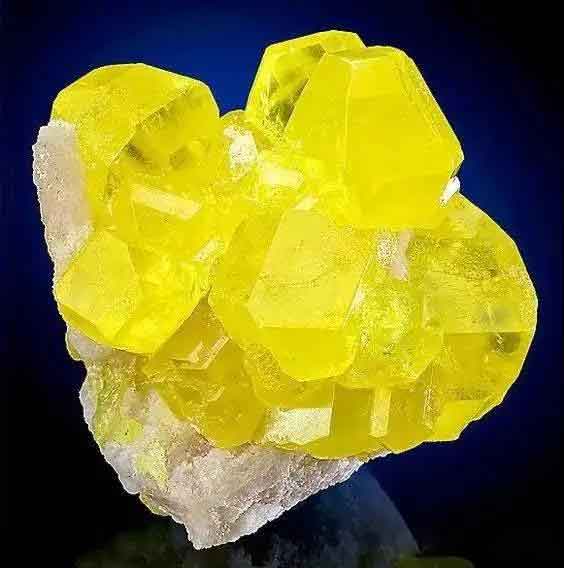 Natural sulfur Natural sulfur
