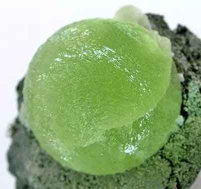 Grapestone silicate minerals