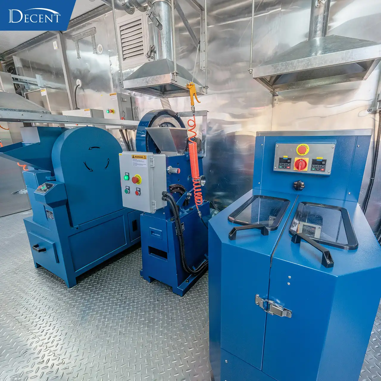 Jaw crusher and sample processing equipment inside Qingdao Decent Group’s Australia containerized mining lab, on-site ore crushing solution