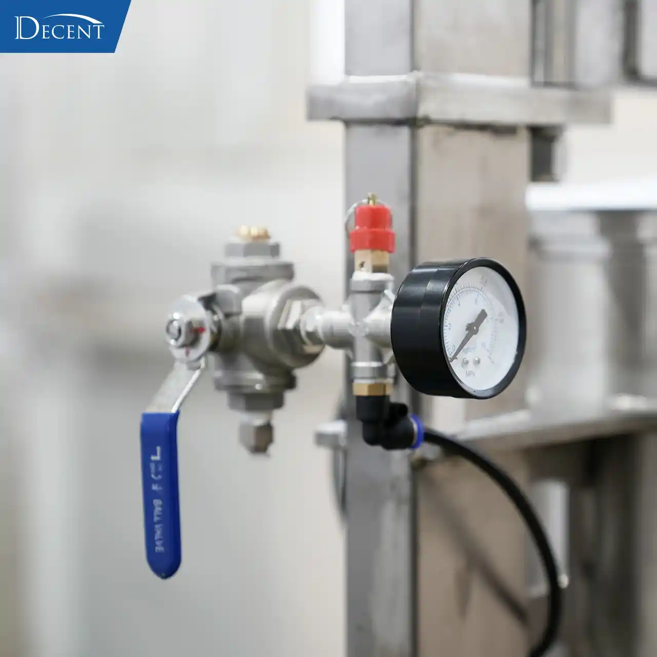 6 Key Tips to Avoid Costly Mistakes When Buying Vertical Cylinder Lab Filter Press for Global Mineral Labs 8 Pressure regulating system component close-up of Qingdao Decent Group vertical cylinder lab filter press