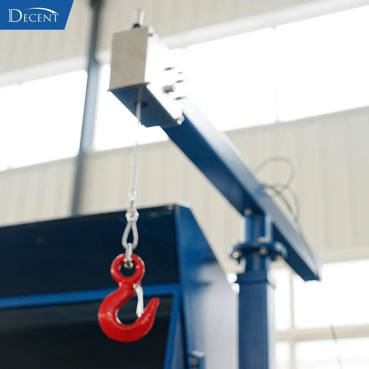 DECENT DP5000 high-capacity lab pulverizer – 4kW motor, 5000cc bowl, vibration isolation, and pneumatic lift for bulk mineral sample preparation.